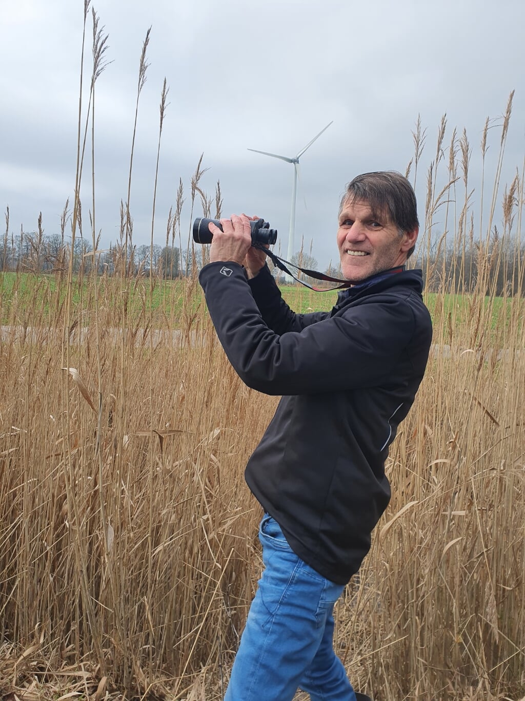 Weidevogel-vrijwilliger Frans Bouwhuis maakt zich zorgen over plannen voor windmolens nabij het Beltrumseveld. Foto: PR