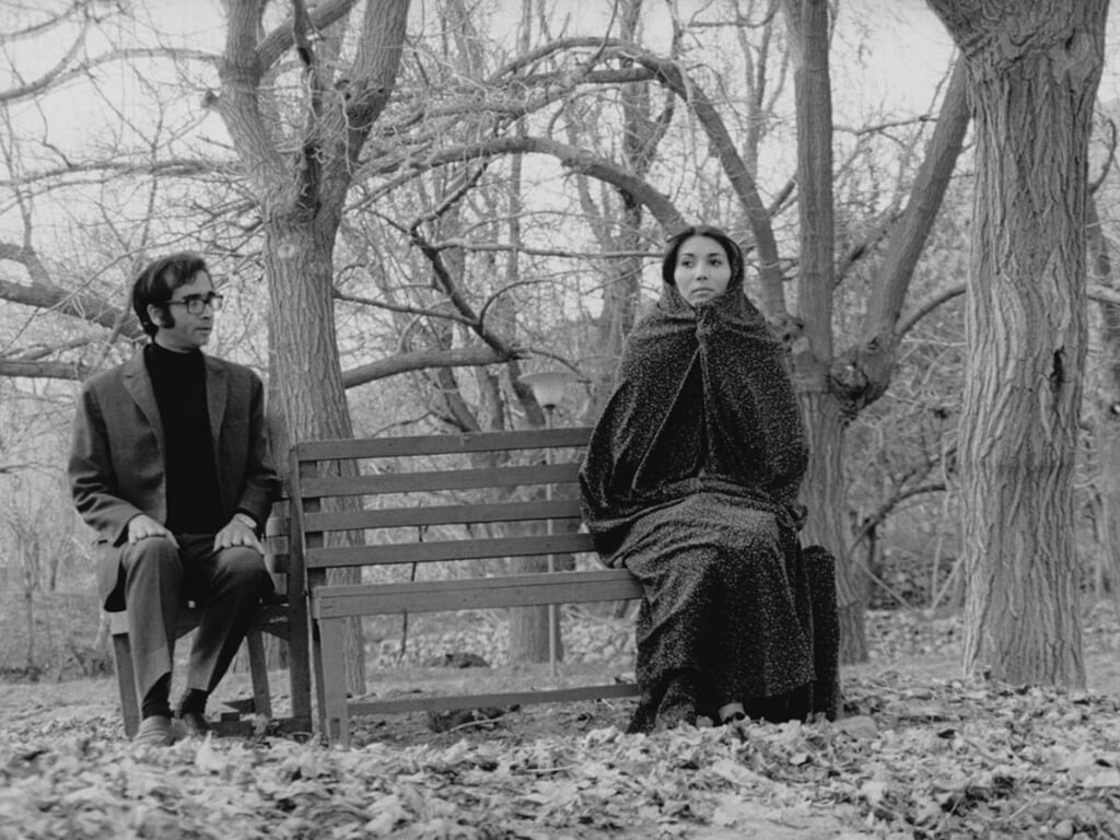 Still uit de de Iraanse film Downpour uit 1972. 