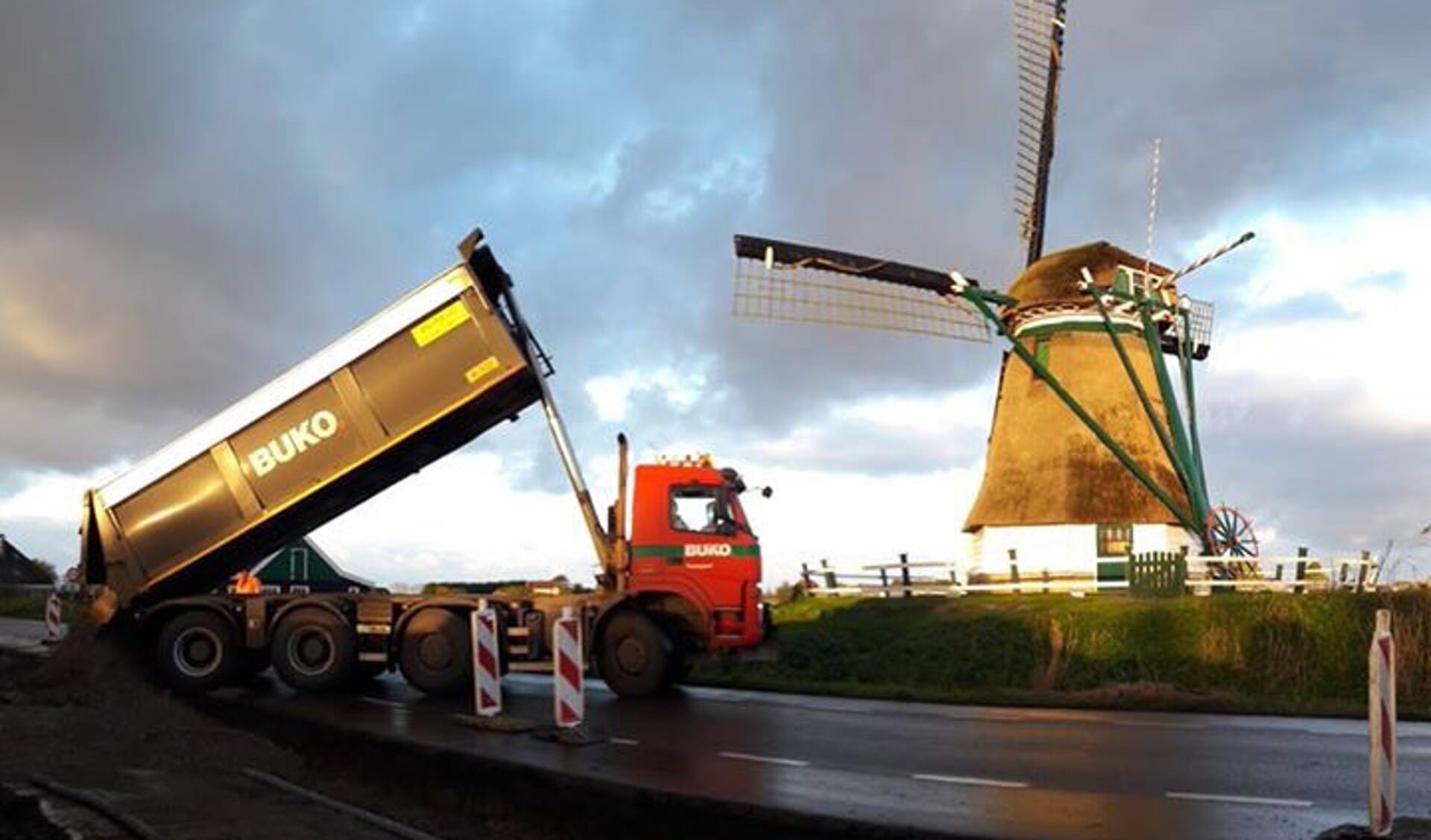 Aanleg fietspad langs de Geesterweg