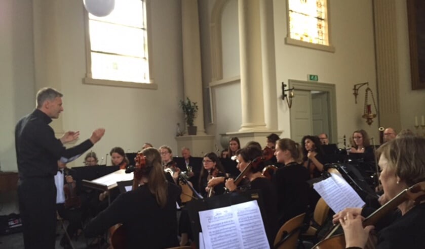 Het Symfonie Orkest Midden Holland o.l.v. Ghislain Bellefroid