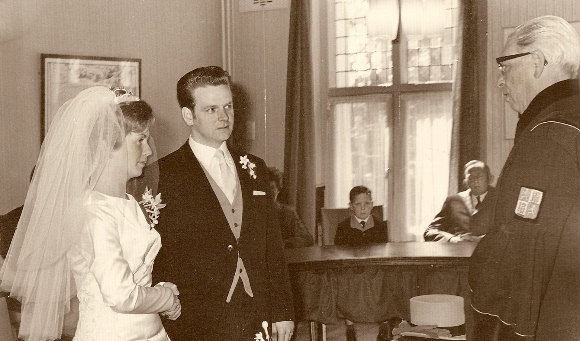 Riekie Dam en Piet Willemse trouwden op 16 mei 1967, de dag waarop Oud-Castricum werd opgericht