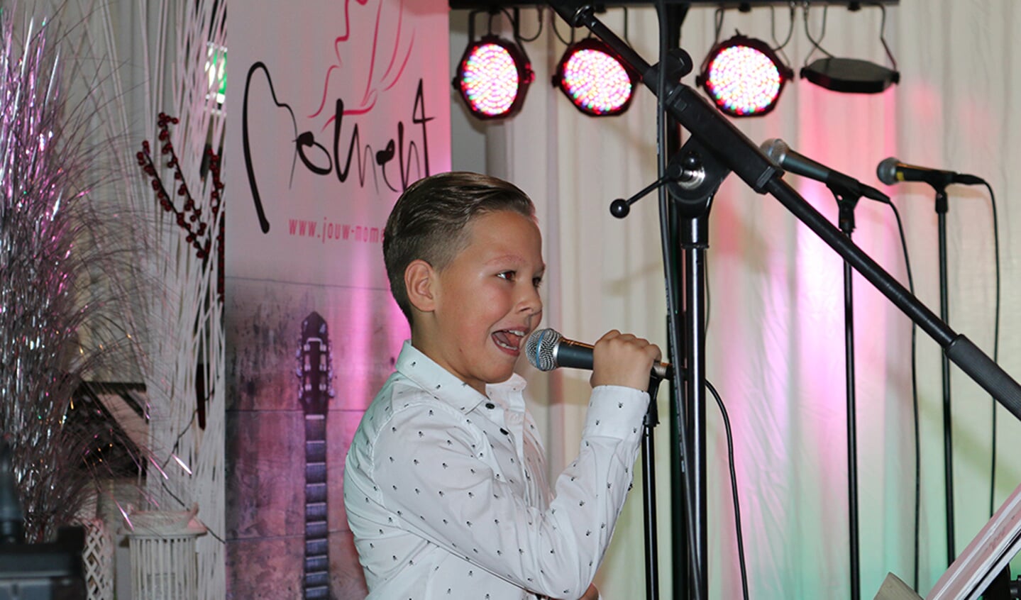 11-jarige Brandon Bakkum zingt om 16.00! 