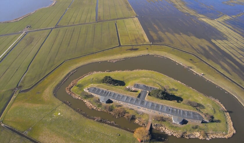 <p>Inundatie Fort Krommeniedijk.</p>
