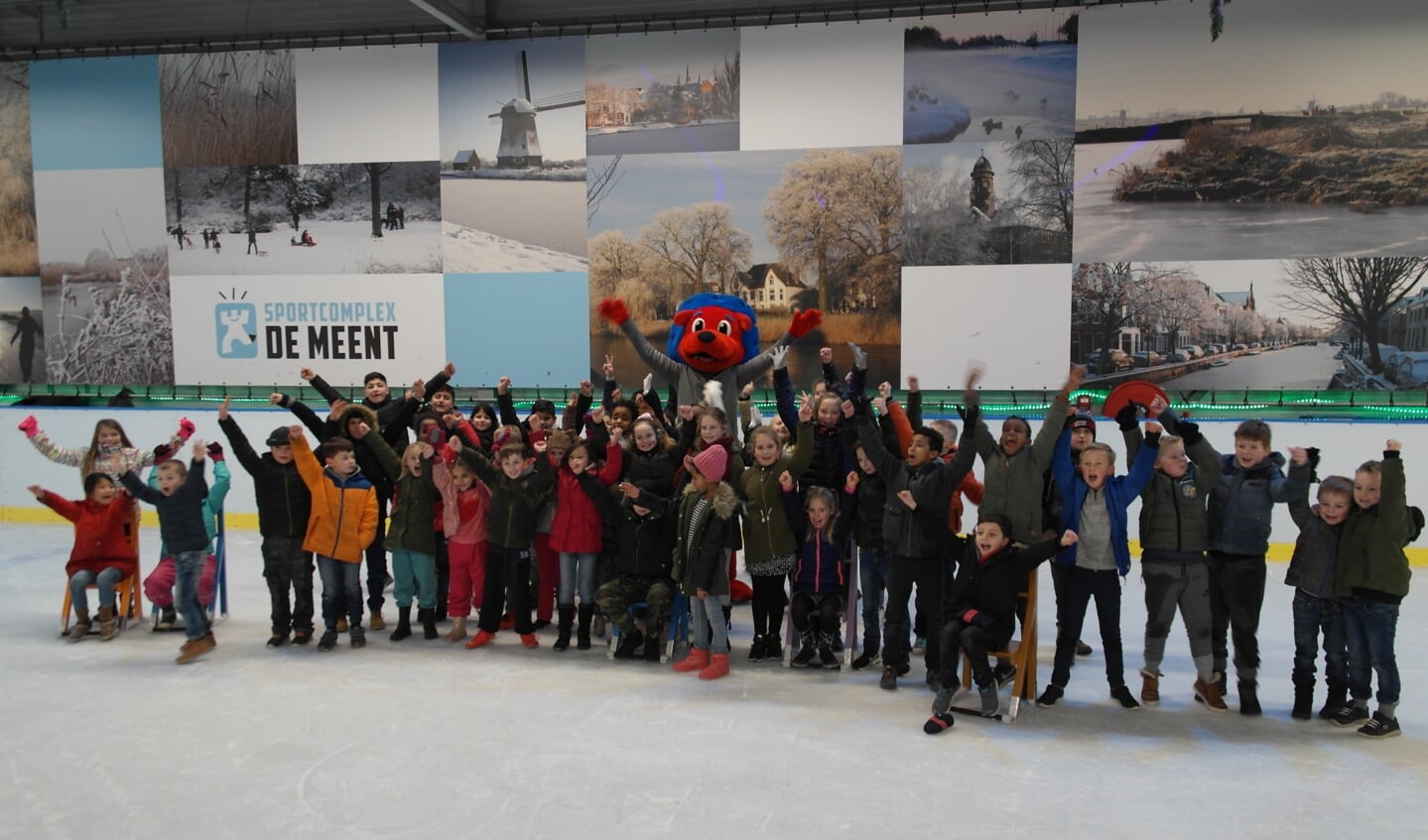 De juichende winnaars.