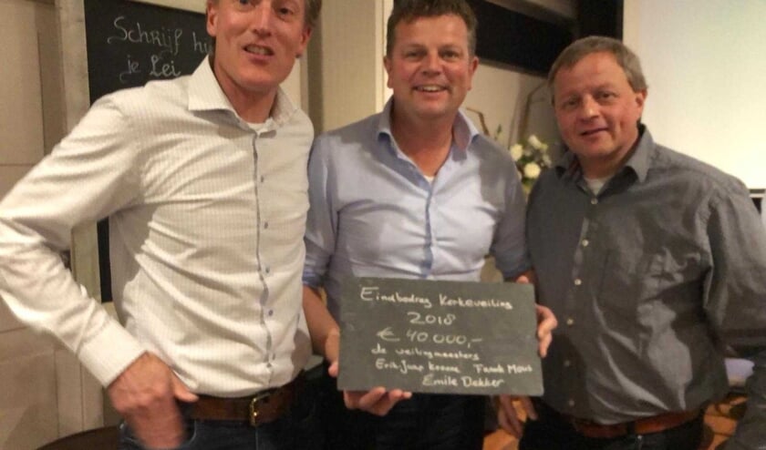 De drie veilingmeesters: Emile Dekker, Erik Jaap Kroone en Frank Mous