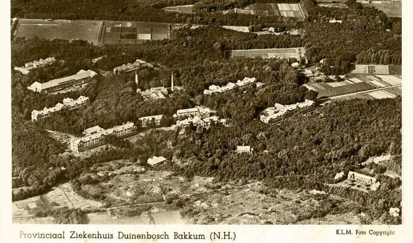 Oude luchtfoto van het Duin en Bosch-terrein