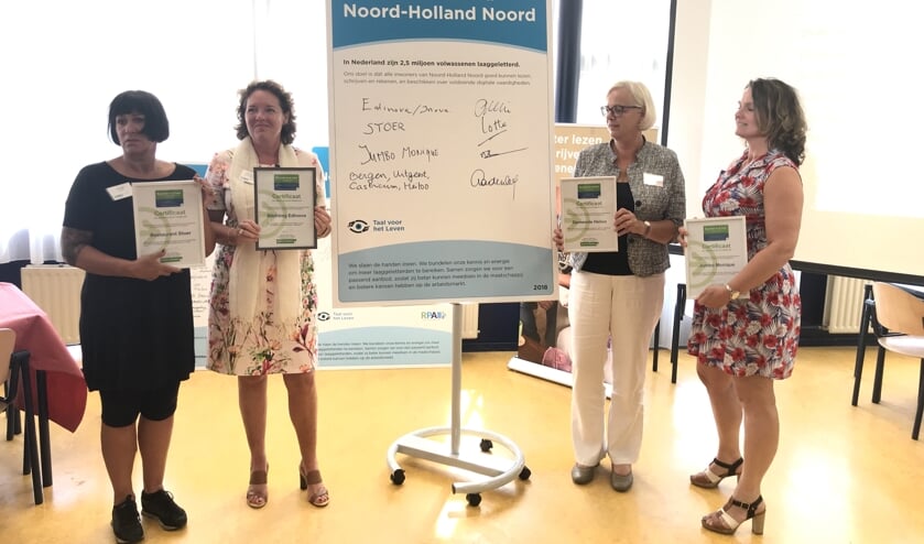 Op de foto v.l.n.r.: Lotte Mol (STOER), Petra van der Klei (Inova), Elly Beens (wethouder Heiloo) en Monique Ravenstijn (Jumbo Zwaagdijk). 