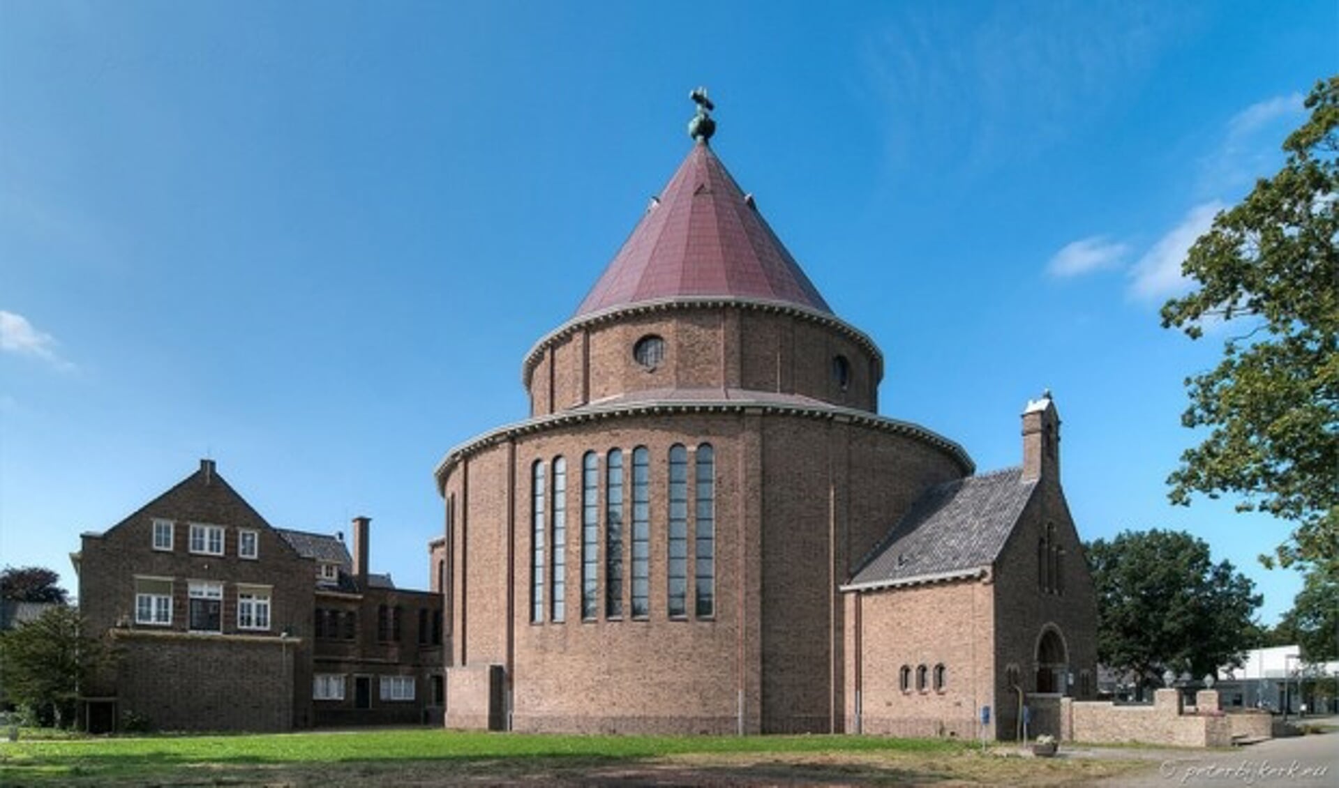 Het Landgoed Willibrordus is het decor dit jaar voor 'Willibrordus Draait Anders Door'.
