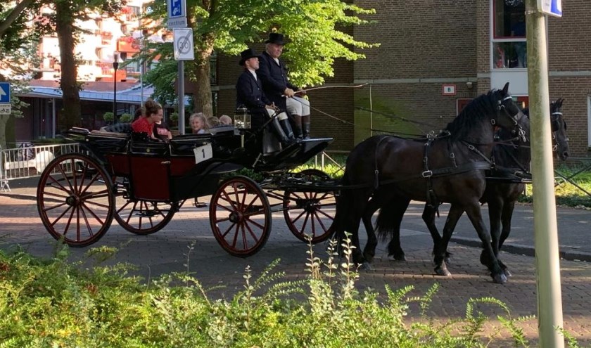 Een prachtige zwarte koets