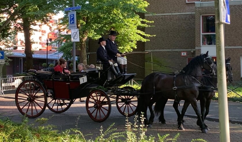 De nieuwe koets van Sinterklaas.