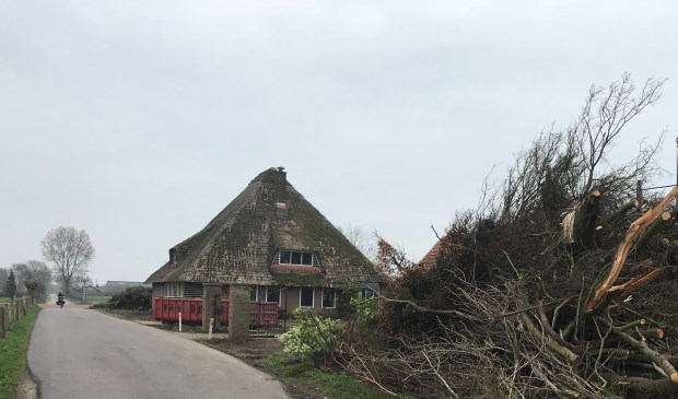 De stolpboerderij aan de Lagelaan zal nu snel verdwenen zijn.  