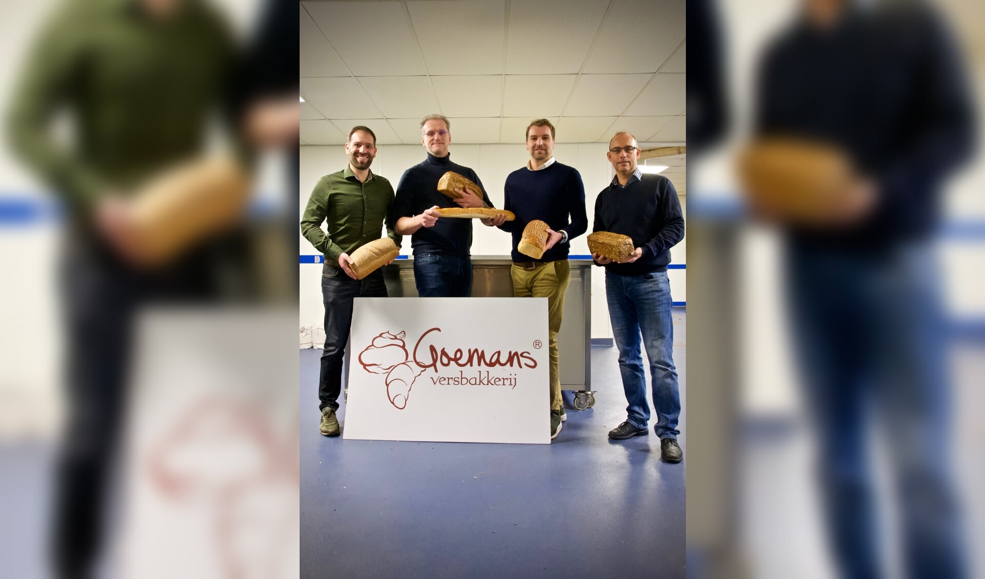 Daniël Goemans, Marc Kraakman, Dennis Goemans en Frank Goemans. Dennis neemt het stokbroodje over van Marc Kraakman.