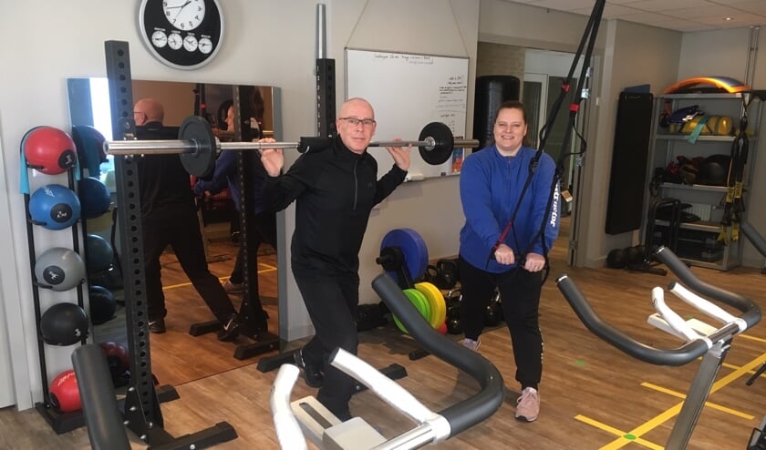 Jan en Esther Stegink in de zaal waar personal training wordt verzorgd