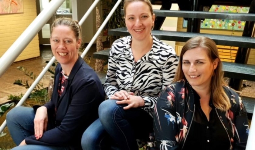V.l.n.r. Margret (Smaakvermaak), Sabina (SK Events & Styling) en Alexandra (Puur Geluk Catering) verzorgen samen een heerlijke avond bij Pakhuis Dekker.