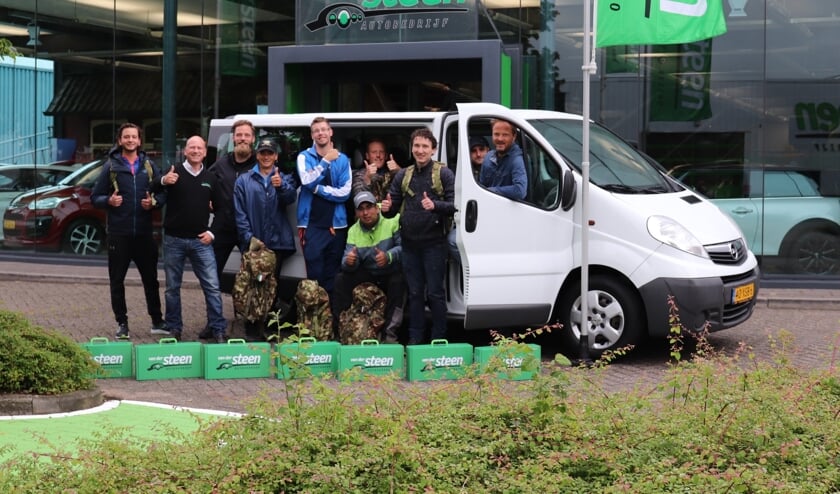 Desai, Nick, Joost, Dylan, Daan, Richie, Kevin. Ook Niek van Papenrecht van Van der Steen en Jan Schoorl van Stichting Kees