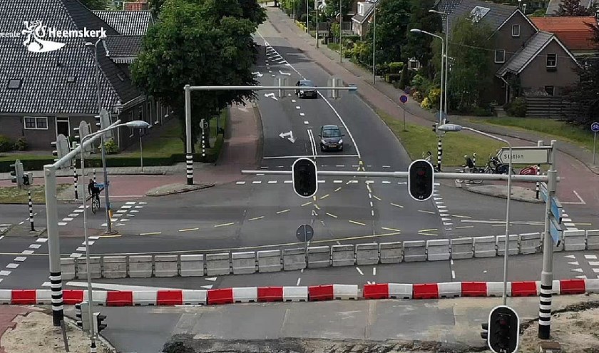 Het kruispunt Tolweg-Hoflaan-Gerrit van Assendelftstraat.