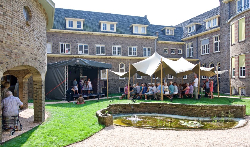Mix & Match tijdens hun optreden in de Binnentuin.