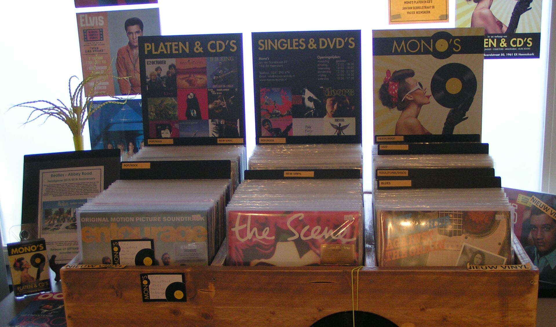 De nieuwe collectie vinyl grammofoonplaten.