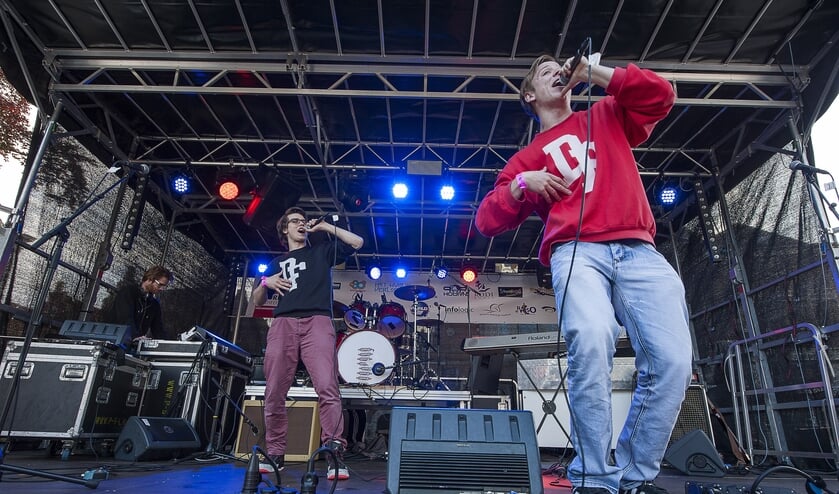 Hiphopduo Sam & Falko bouwt een feestje!