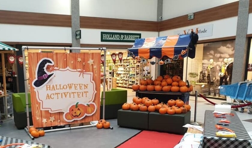 <p>Net als in 2019 is er ook dit jaar weer een workshop pompoen uithollen. </p>