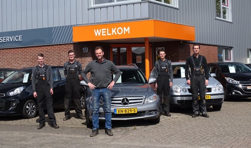 Paul Goeman en zijn team.