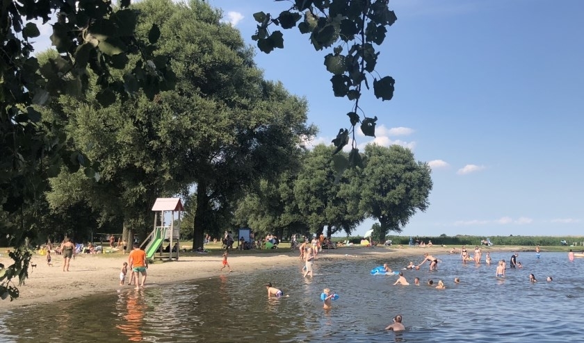 Het was erg druk bij het Uitgeester- en Zwaansmeer afgelopen donderdag.