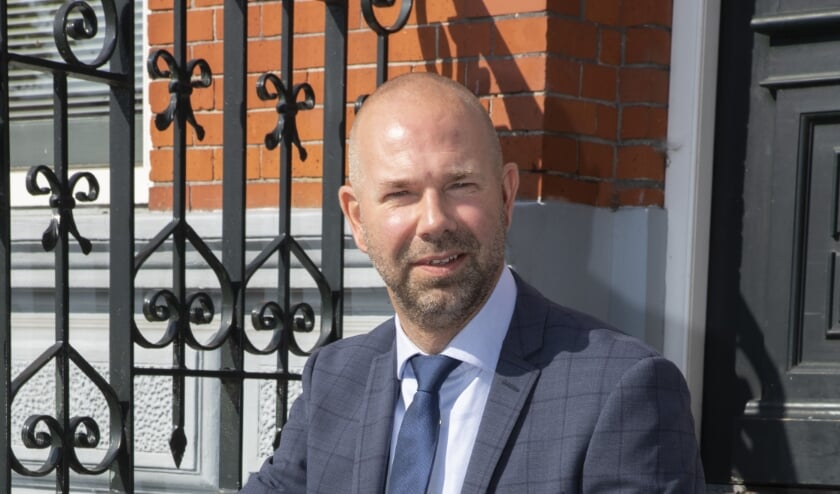 <p>Burgemeester Sebastiaan Nieuwland</p>