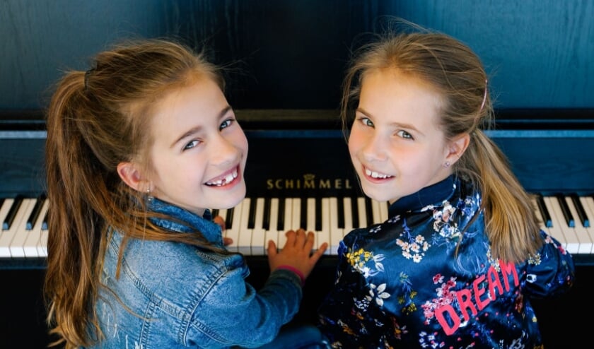 Pianomeisjes.