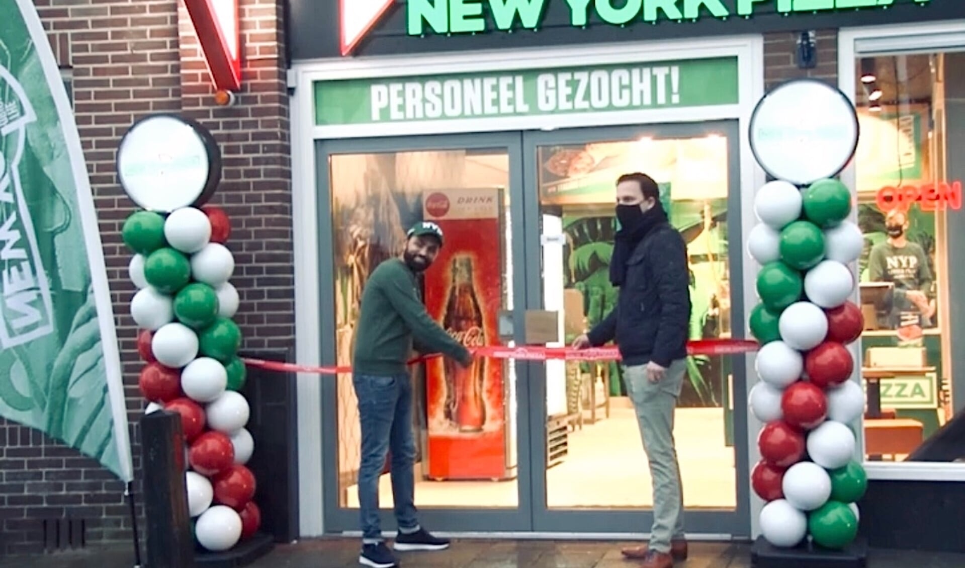 Opening New York Pizza.