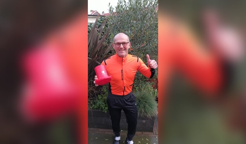 Tom Smit zet zich in voor kankeronderzoek.