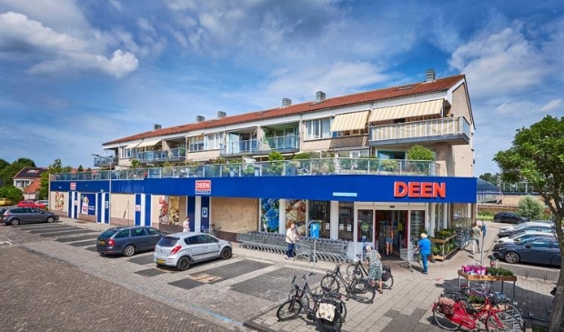 De Deen wordt omgetoverd in een Albert Heijn, een Vomar of een Dekamarkt.