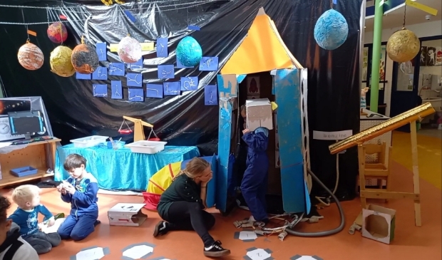 Op reis naar de ruimte op de Paulusschool.