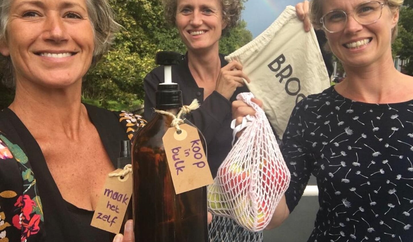 Van links naar rechts Nanda, Daphne en Petra.