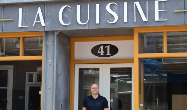 <p>La Cuisine.</p>