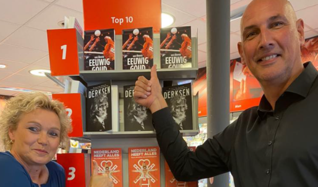 <p>De biografie van Ron Zwerver prijkt op de eerste plaats in de Top 10.</p>