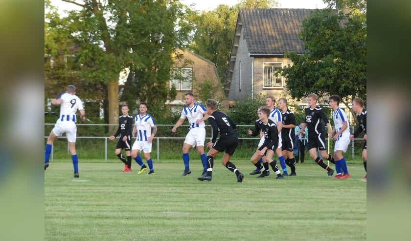 <p>Een flinke nederlaag voor FC Castricum in de strijd om de CAL cup</p>