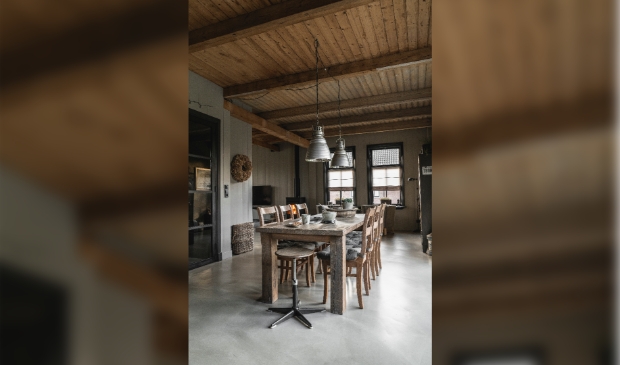 <p>Stijlvolle betonlook gietvloer.</p>