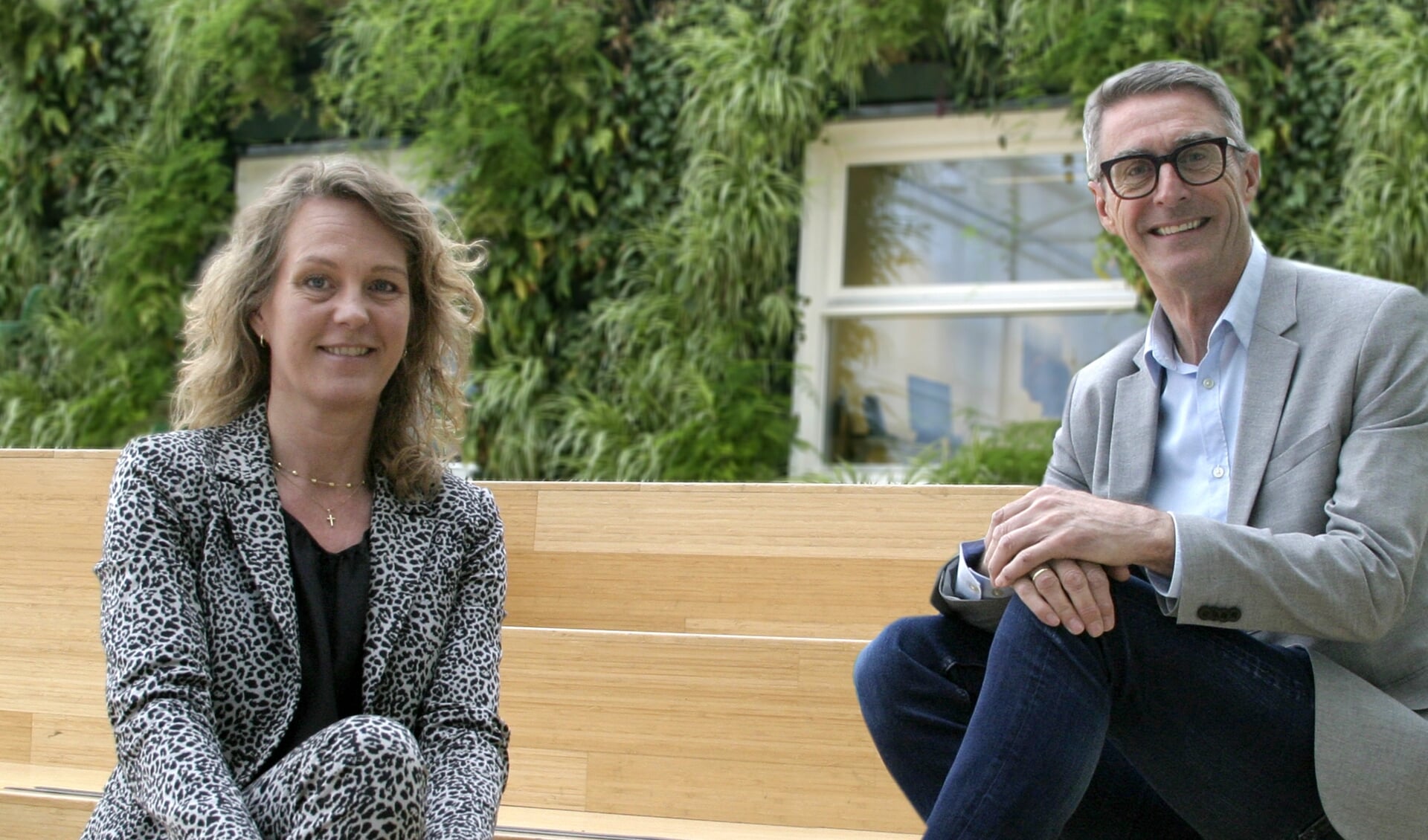 Het nieuwe college van bestuur, bestaande uit voorzitter Helma van der Hoorn (voormalig voorzitter college van bestuur van ROC Kop van Noord-Holland) en lid Gerard Oud (voormalig lid college van bestuur Clusius College)