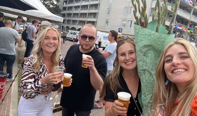 Aanmoedigingsploeg uit Heiloo en Alkmaar!