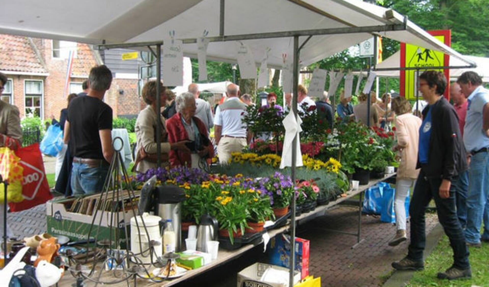 Op de jaarmarkt is er voor ieder iets wils.