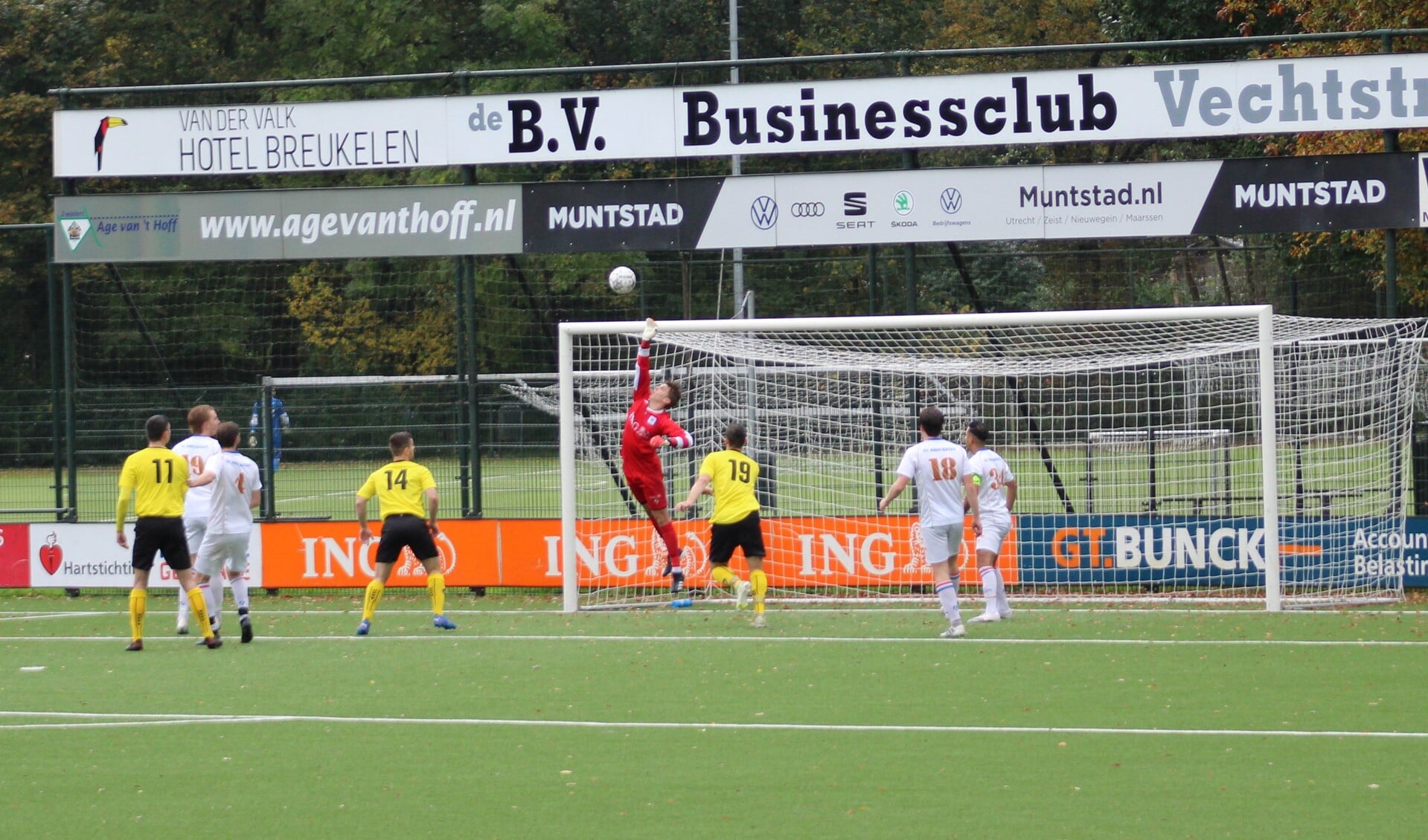 Breukelense doelman voorkomt Woudenbergse voorsprong