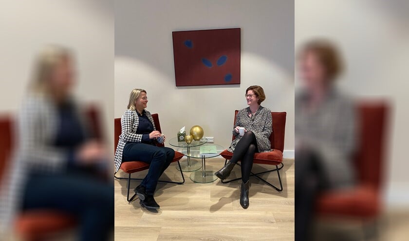 Sjoukje van Krimpen-Statema (l) en Marianka Brouwer (r)