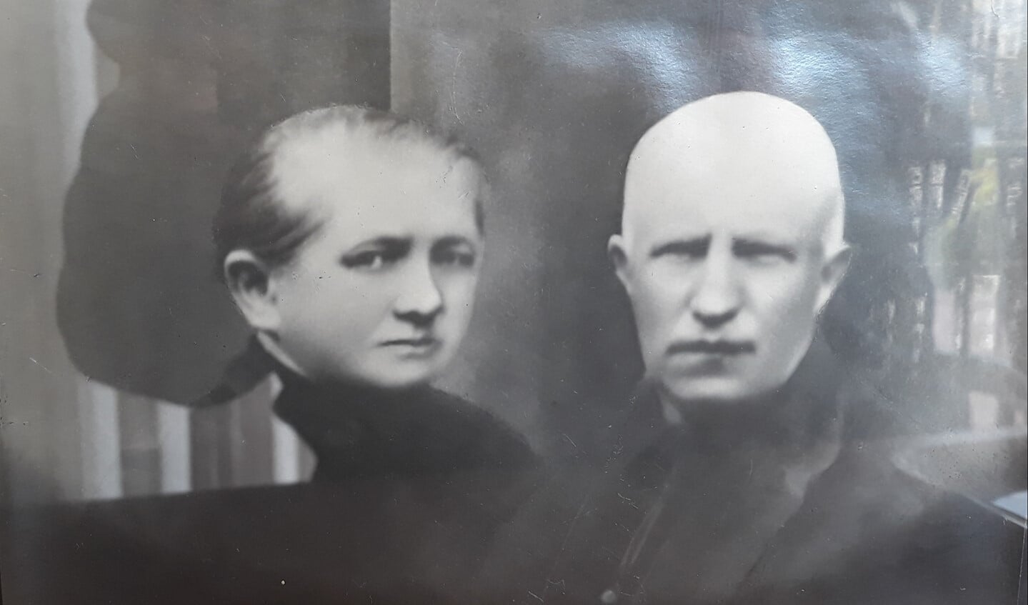Opa en oma van Dijk, eerste eigenaars 