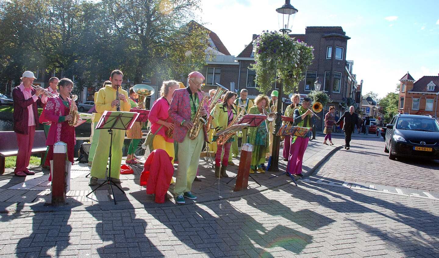 In 2010 trad er bij de start van het theaterseizoen zelfs een hele fanfare op