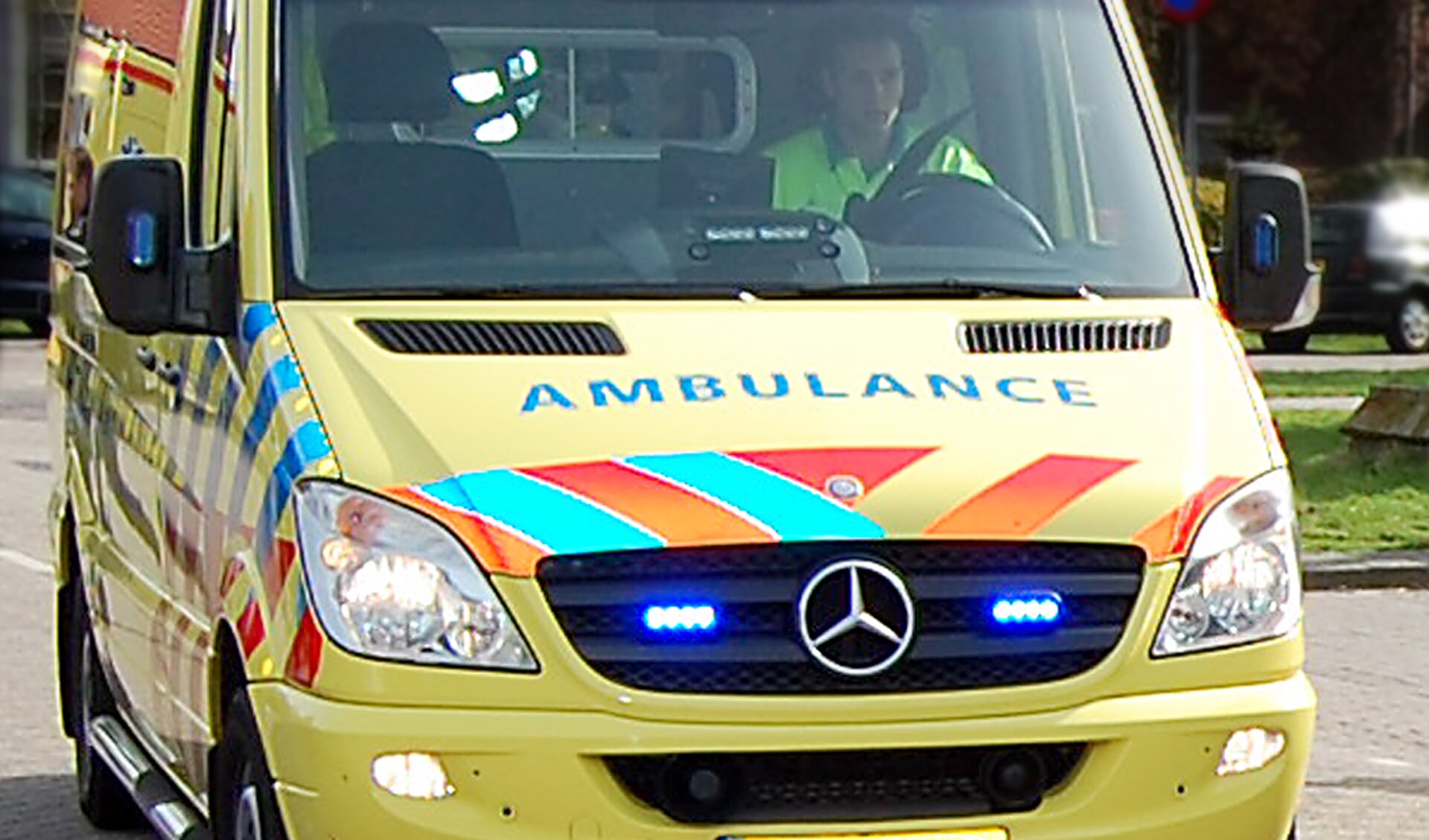 Een ambulancemedewerker werd aangevallen door een vrouw