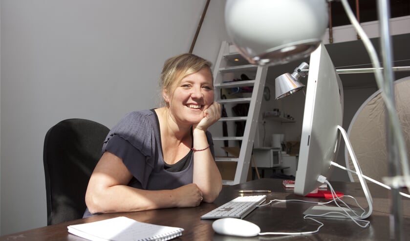 Manon Sikkel op haar kantoor