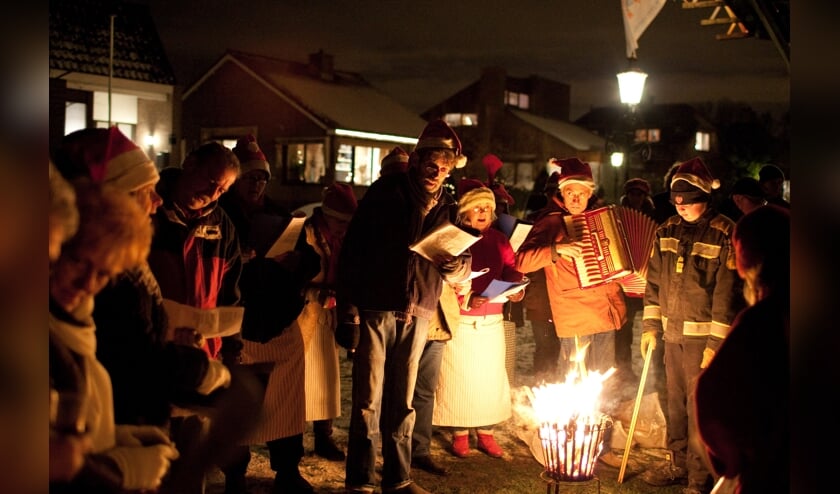 Meezingen met het molenkoor tijdens Midwintermalen