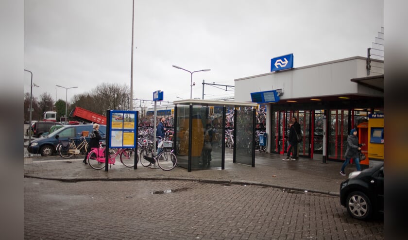 Het station van Weesp