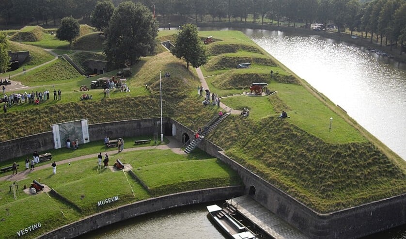 <p>Het Vestingmuseum op de huidige locatie.</p>