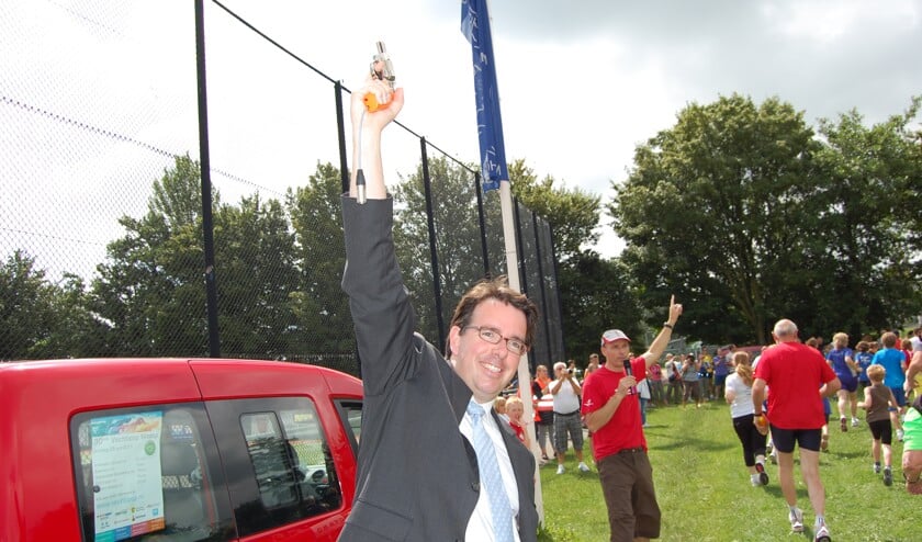 Wethouder Zierleyn geeft het startschot
